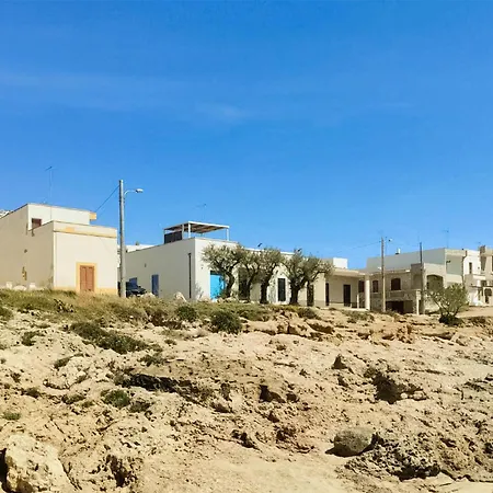 Semesterbostad 1 Bedroom Gorgeous In Taviano (Lecce)