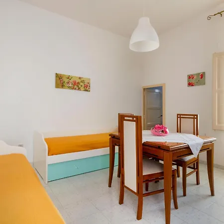 1 Bedroom Gorgeous In * Taviano (Lecce)